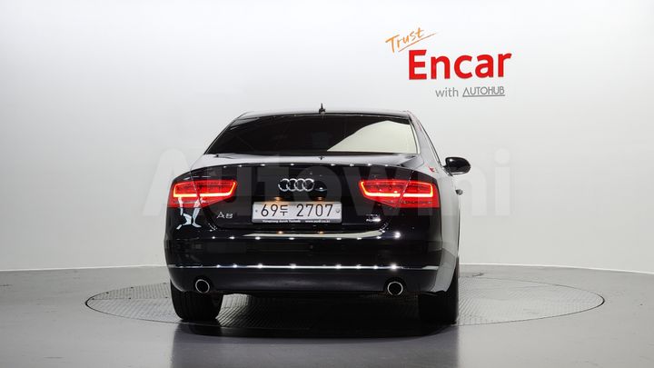 Audi A8 2014 — 4