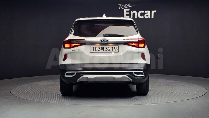 Kia Seltos 2022 — 4