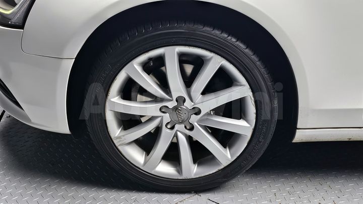 Audi A4 2013 — 5