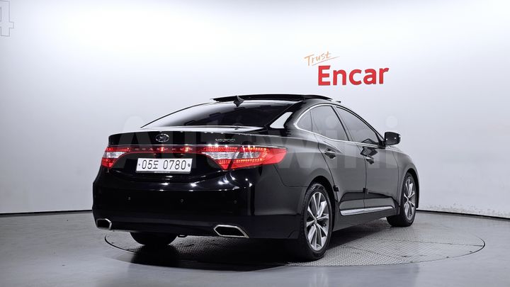 Hyundai Grandeur 2016 — 2