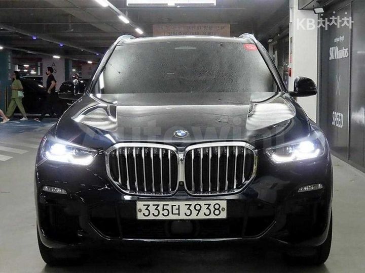 BMW X5 2020 — 2