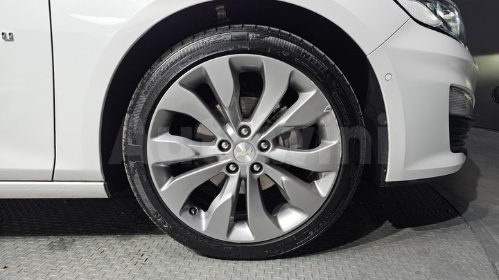 Chevrolet Malibu 2019 — 5