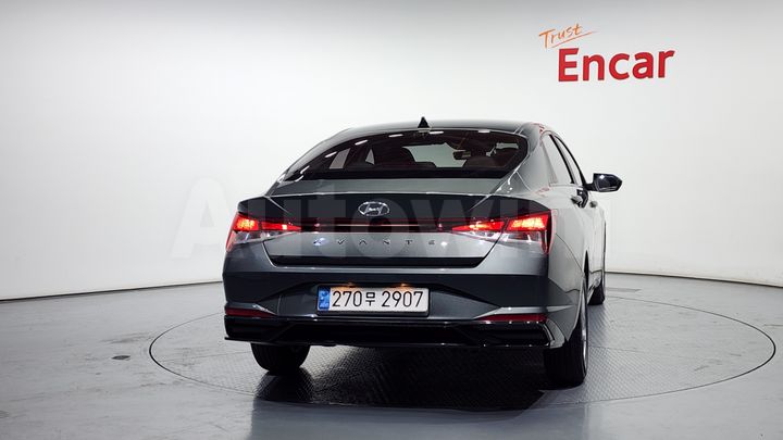 Hyundai Avante 2021 — 4