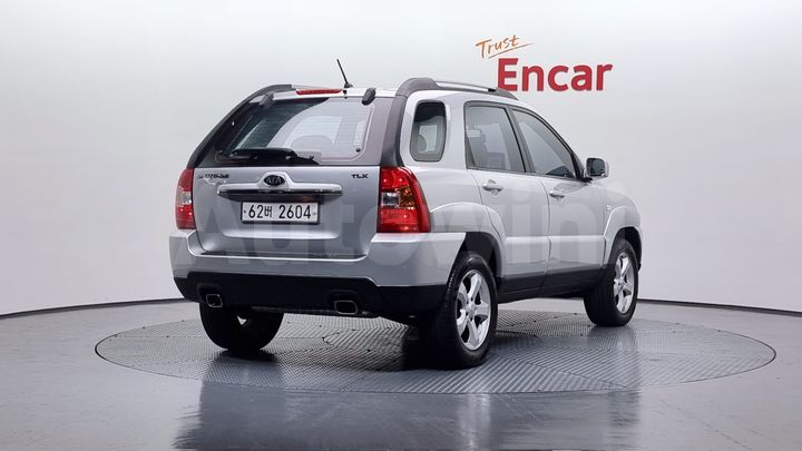 Kia Sportage 2010 — 2