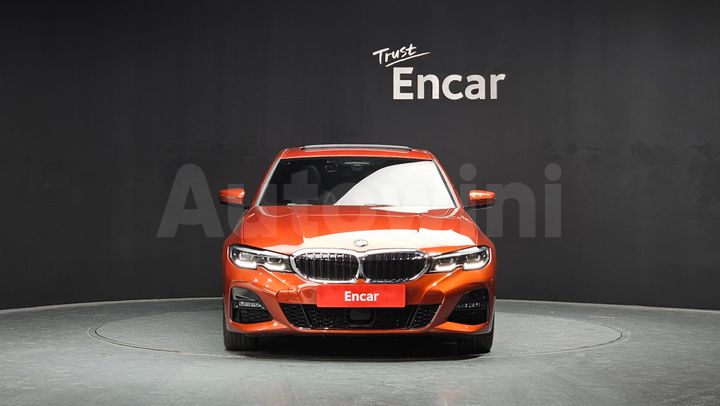 BMW 3 Series 2021 — 3