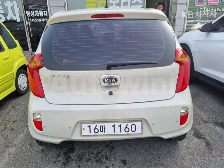 Kia Morning 2012 — 2