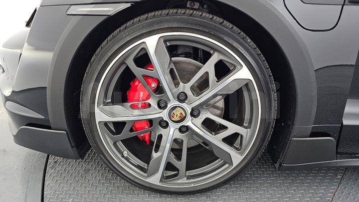 Porsche Taycan 2024 — 5
