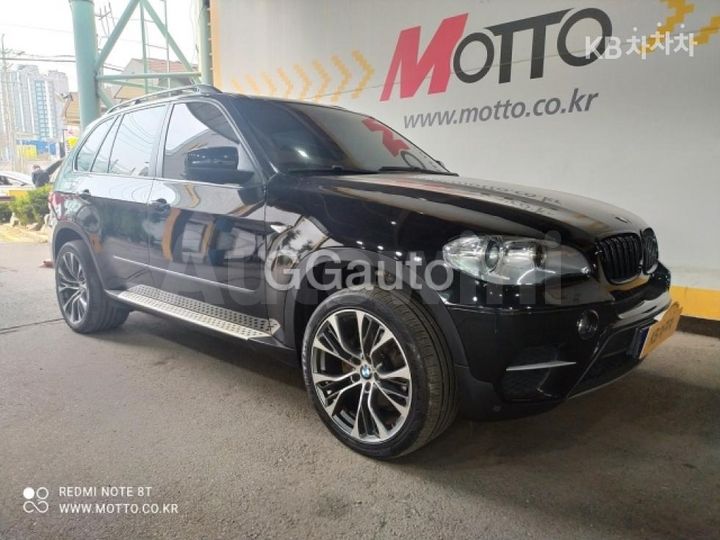 BMW X5 2012 — 2