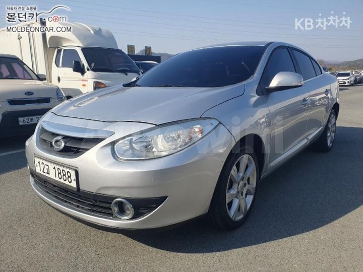 Renault SM3 2011 — 2