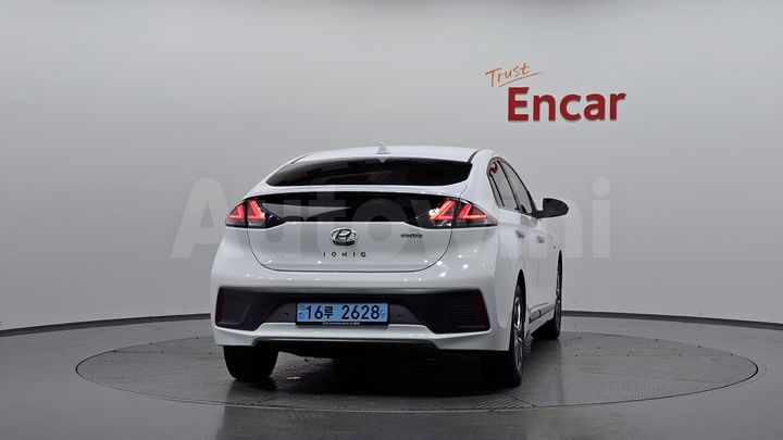 Hyundai Ioniq 2020 — 4