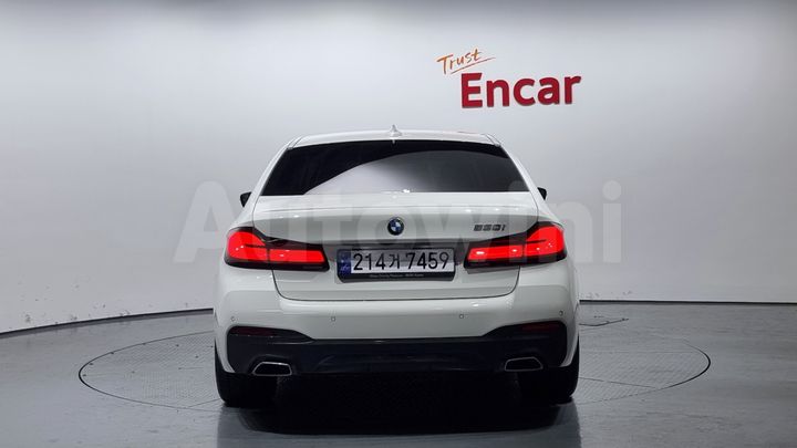 BMW 5 Series 2022 — 4