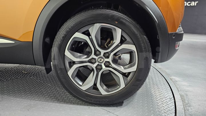 Renault Captur 2020 — 5