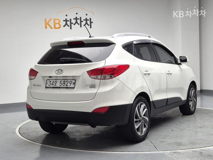 Hyundai Tucson 2012 — 3