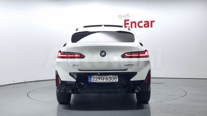 BMW X4 2023 — 4