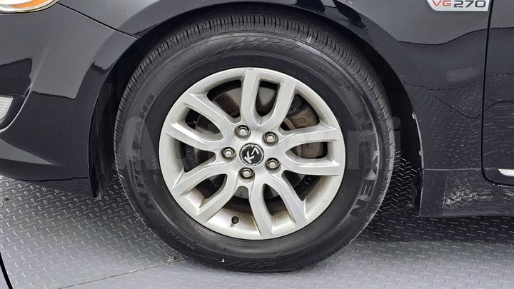 Kia K7 2011 — 5