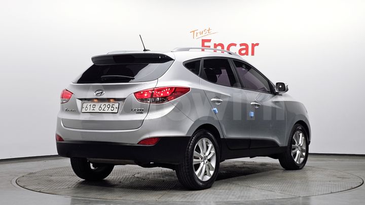 Hyundai Tucson 2012 — 2