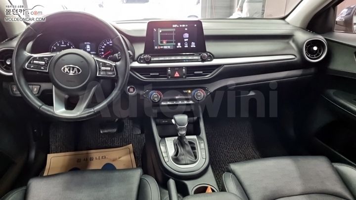 Kia K3 2018 — 5