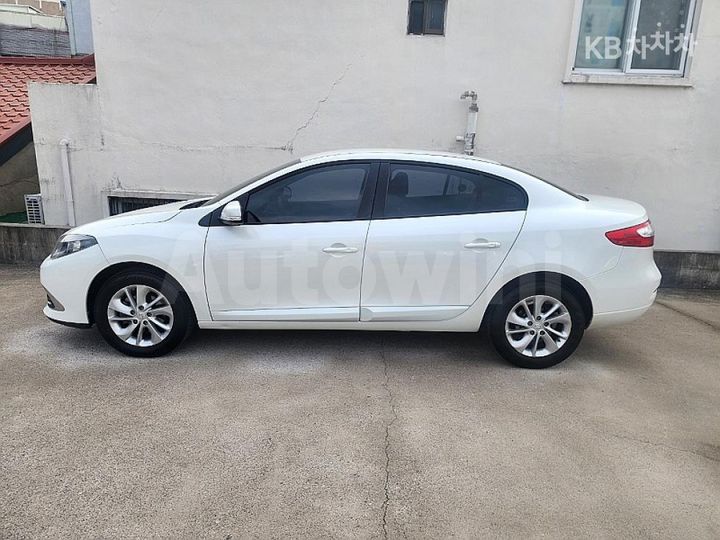 Renault SM3 2015 — 3