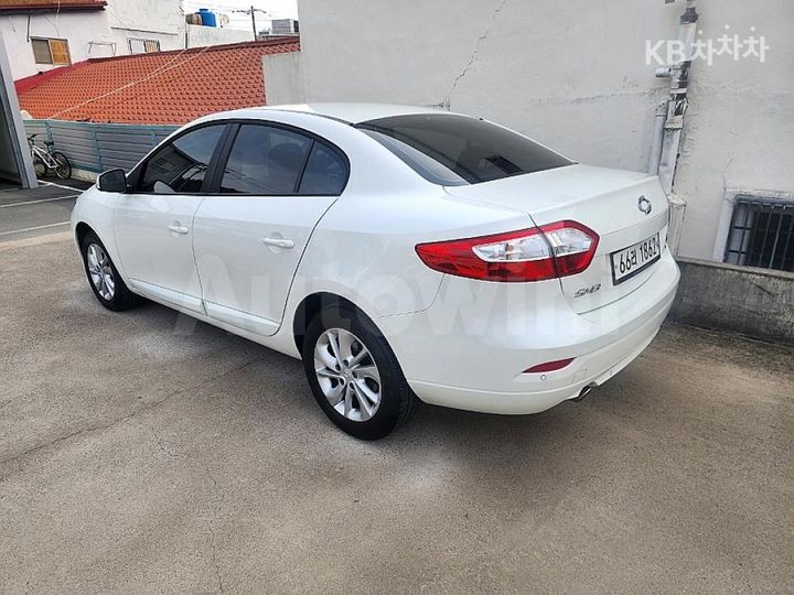 Renault SM3 2015 — 4