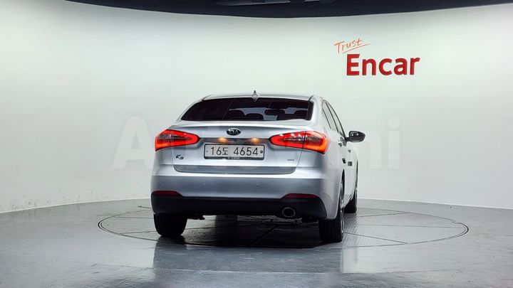 Kia K3 2013 — 4