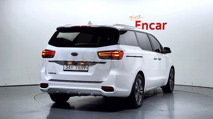 Kia Carnival 2019 — 2