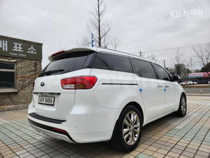 Kia Carnival 2018 — 4