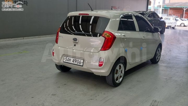 Kia Morning 2011 — 2