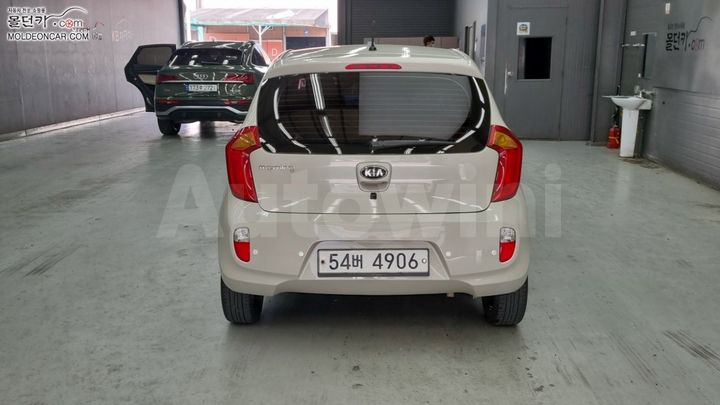 Kia Morning 2011 — 4