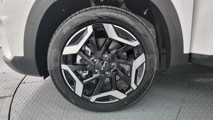 Kia Seltos 2025 — 5