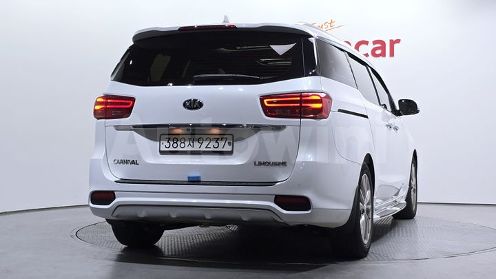Kia Carnival 2019 — 2