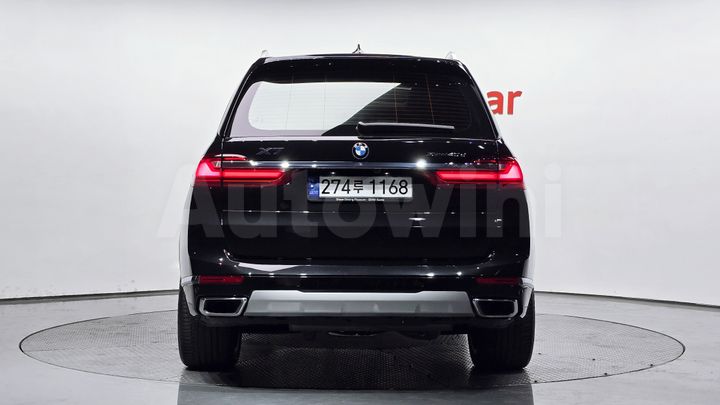 BMW X7 2021 — 4
