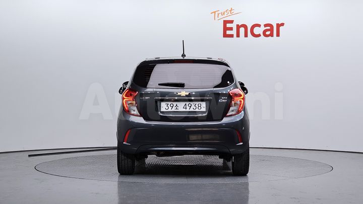 Chevrolet Spark 2018 — 4
