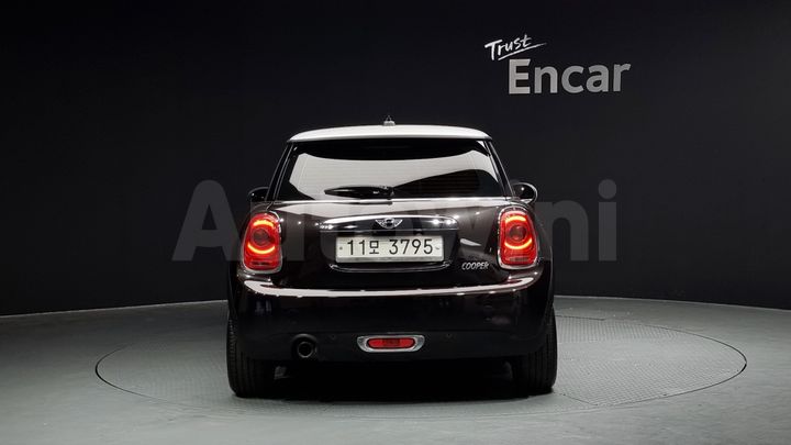 Mini Cooper 2015 — 4