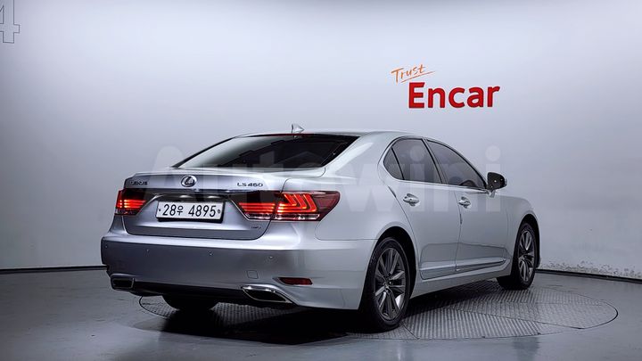 Lexus LS 2014 — 2