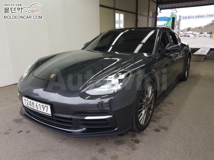 Porsche Panamera 2020 — 2