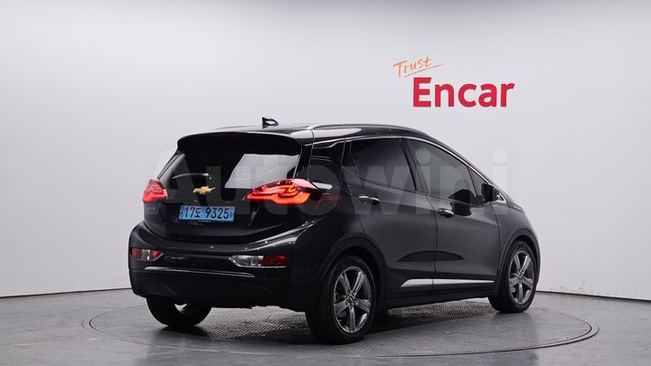Chevrolet Bolt EV 2018 — 2