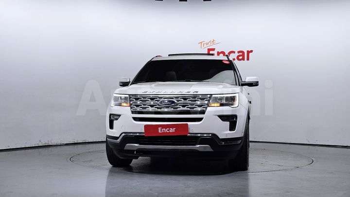 Ford Explorer 2019 — 3