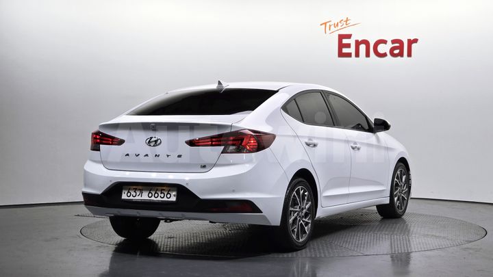 Hyundai Avante 2019 — 2