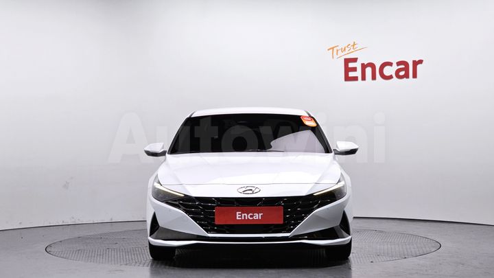 Hyundai Avante 2022 — 3