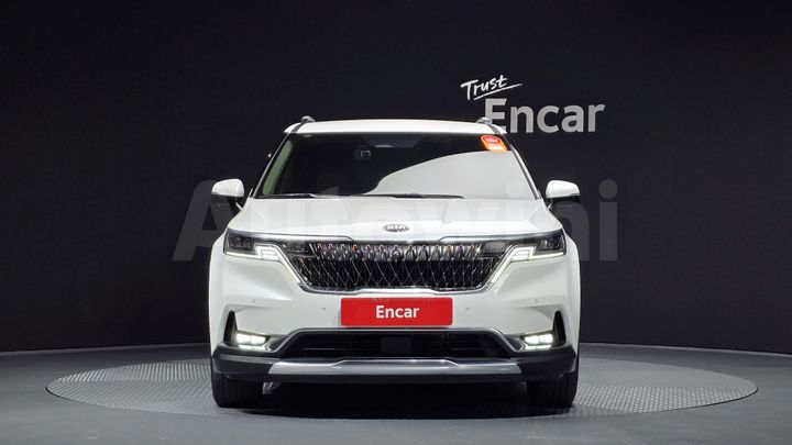 Kia Carnival 2021 — 3