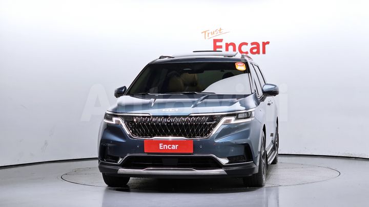 Kia Carnival 2023 — 3