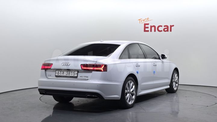 Audi A6 2018 — 2