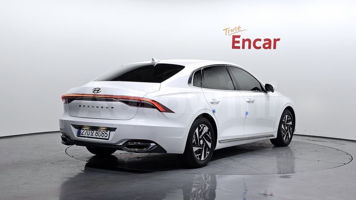 Hyundai Grandeur 2022 — 2