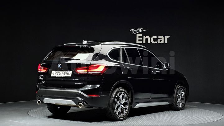 BMW X1 2021 — 2