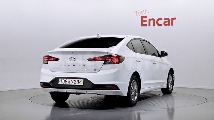 Hyundai Avante 2020 — 2
