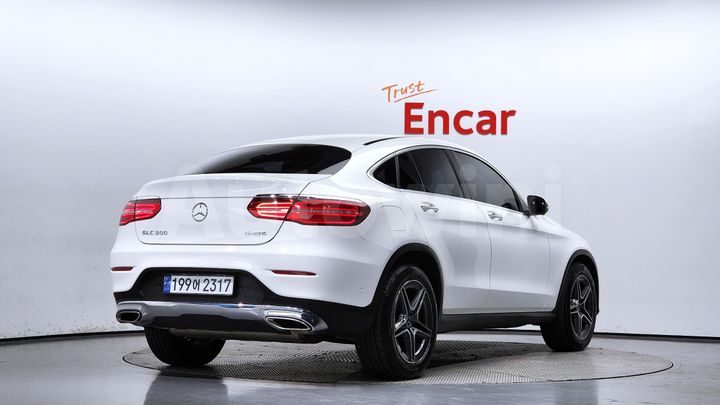 Mercedes Benz GLC Class 2019 — 2