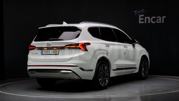 Hyundai SantaFe 2023 — 2