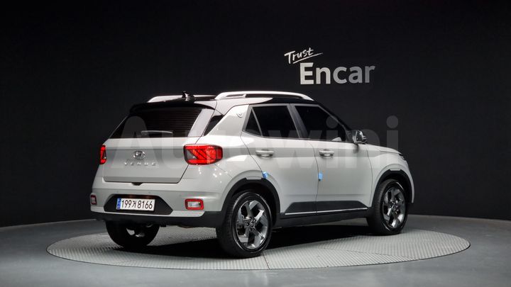 Hyundai Venue 2024 — 2