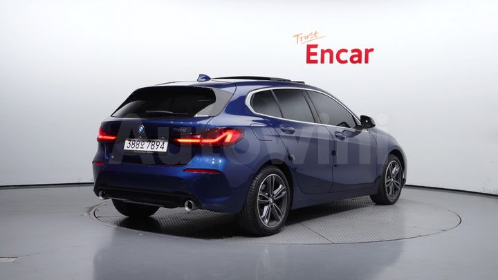 BMW 1 Series 2021 — 2