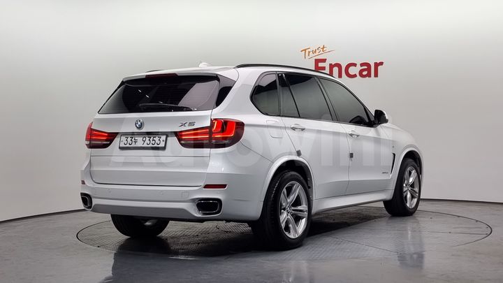 BMW X5 2018 — 2